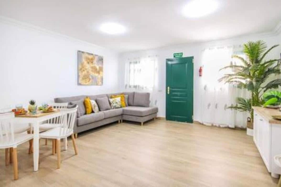 Apartamento Estrella ปูแอร์โตเดลคาร์เมน ภายนอก รูปภาพ